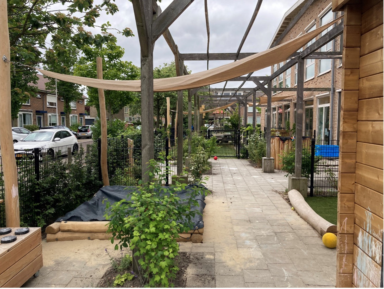 Buitenruimte kinderopvang ook een beleving