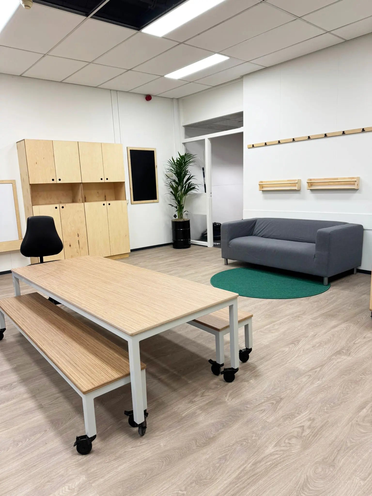 groepstafel op wielen