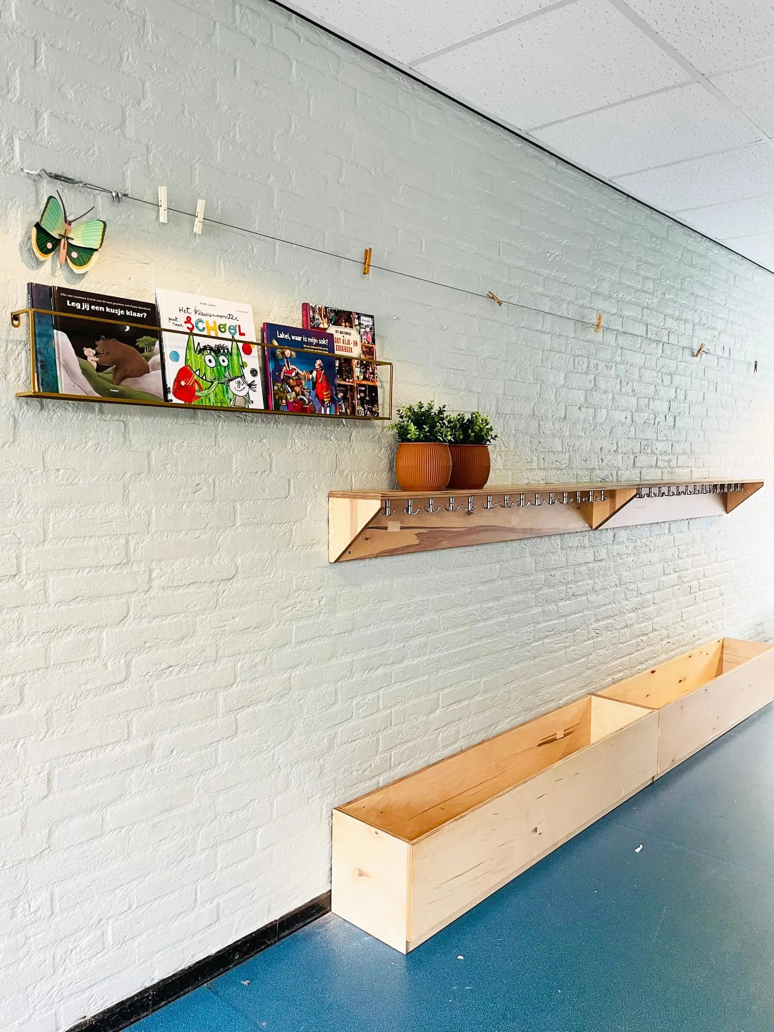 garderobe aan wand