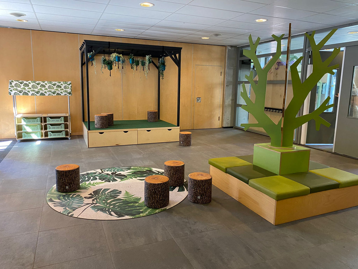 Interieur hal IKC De Boomgaard