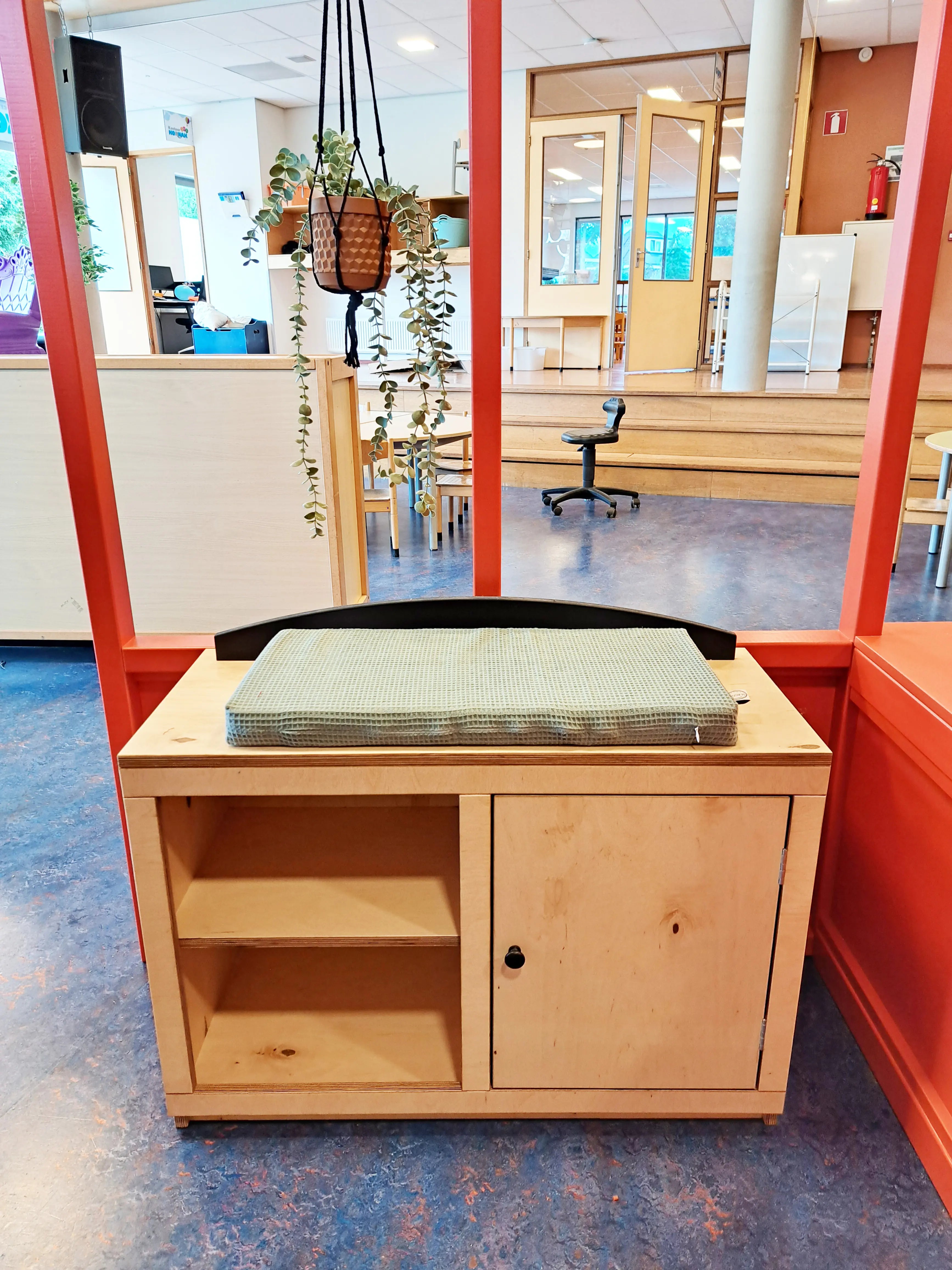 huishoek commode incl. aankleedkussen